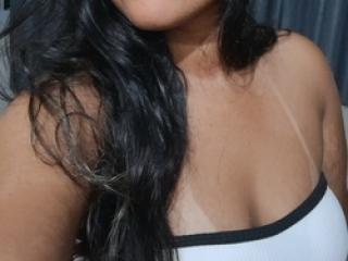 Screen Shot of Morena Linda Sex